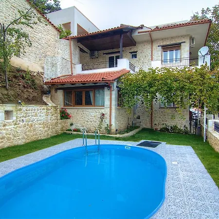 Alexandros Villa Rétino